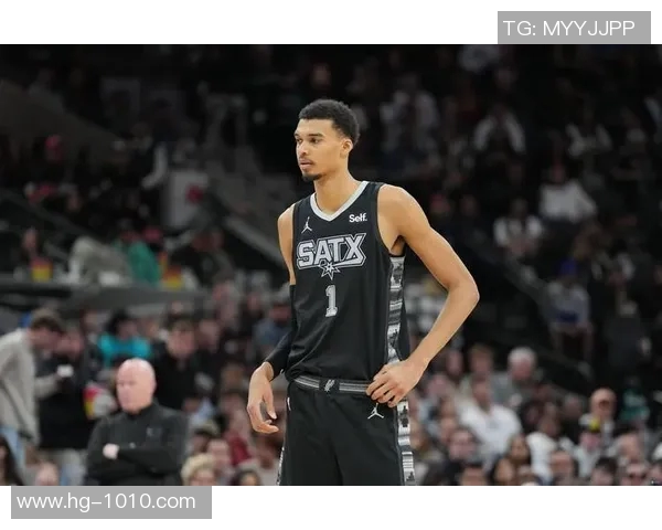 马刺重回巅峰本赛季开局10胜4负创下自16-17赛季以来最佳战绩